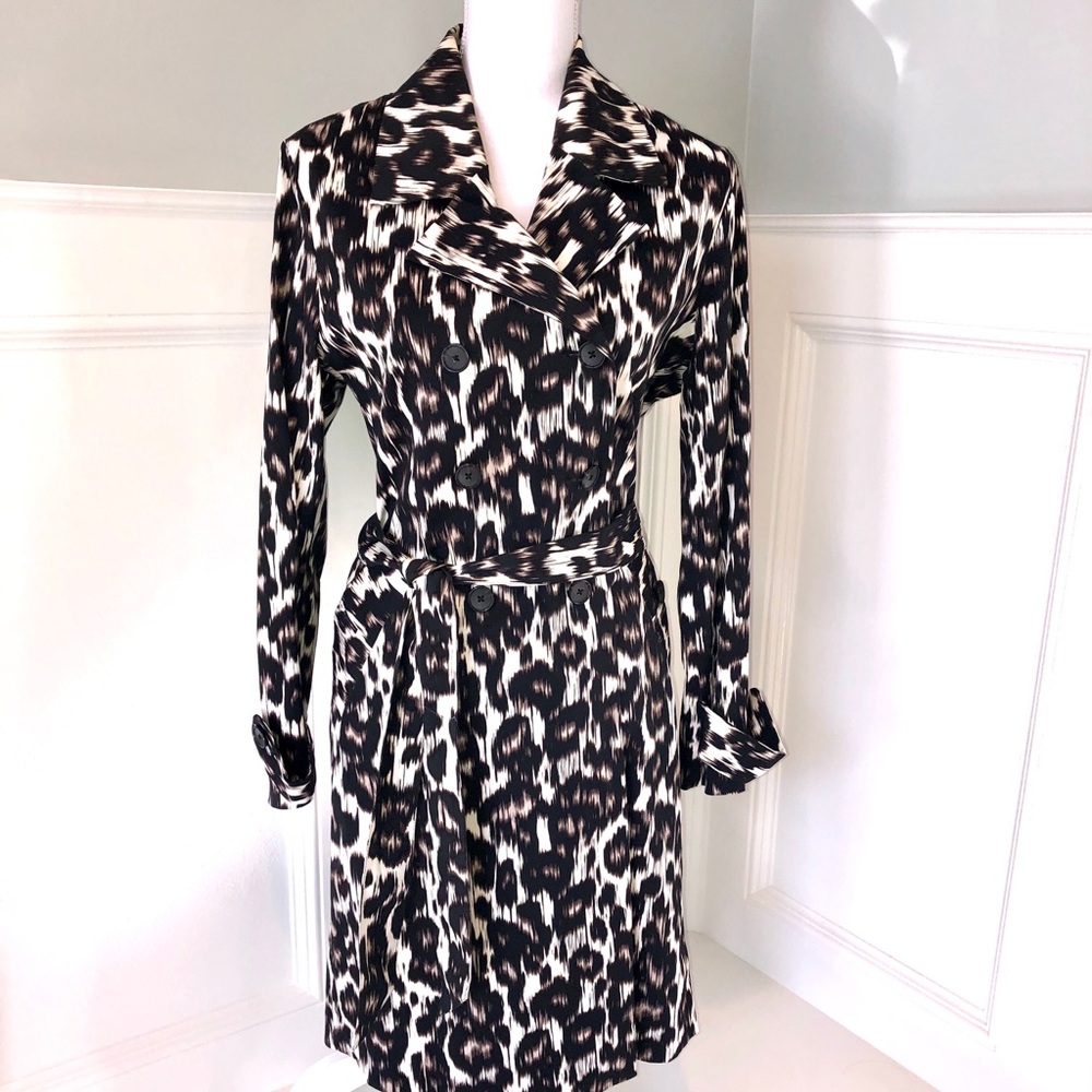 Amazing Dana Buchman Black/White 3/4 Length Jacket